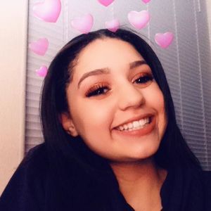 Meet your Posher, Samarie